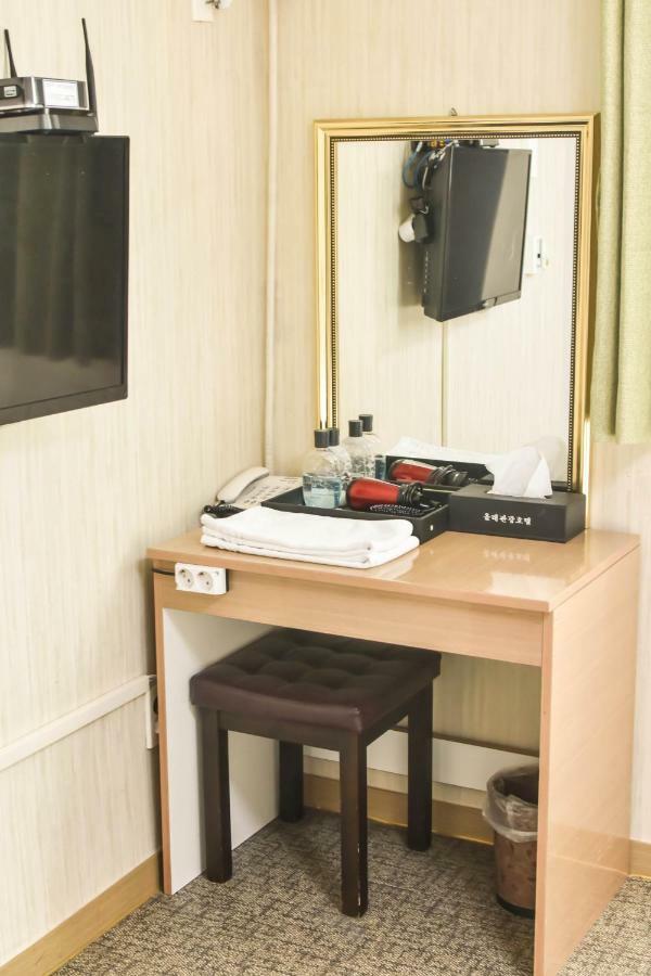 Olle Tourist Hotel Чеджу Екстериор снимка